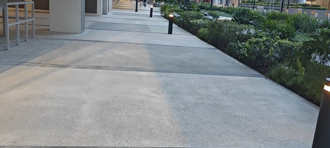 Directions from Upper Changi MRT station gates.